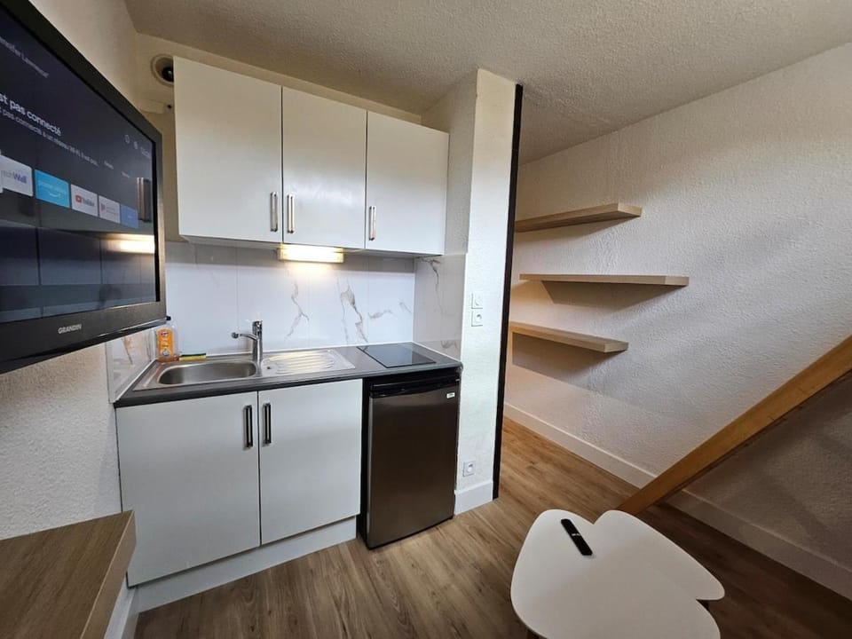 Studio cosy au pied des pistes -centre Praz de Lys Apartment in Haute-Savoie