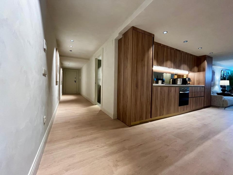 Stay Low Albufereta Playa Apartment in Alicante