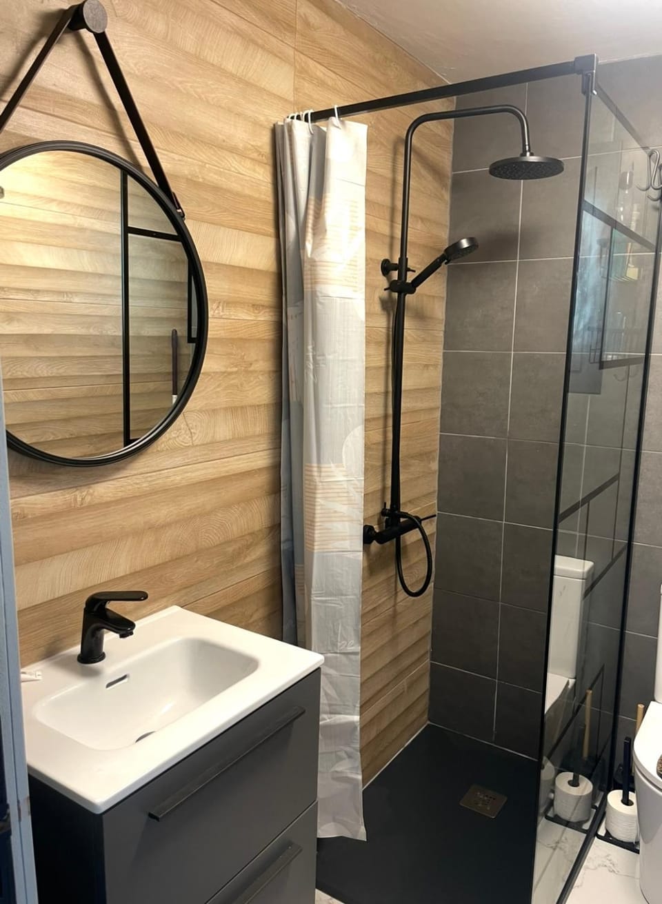 Shower, Bathroom