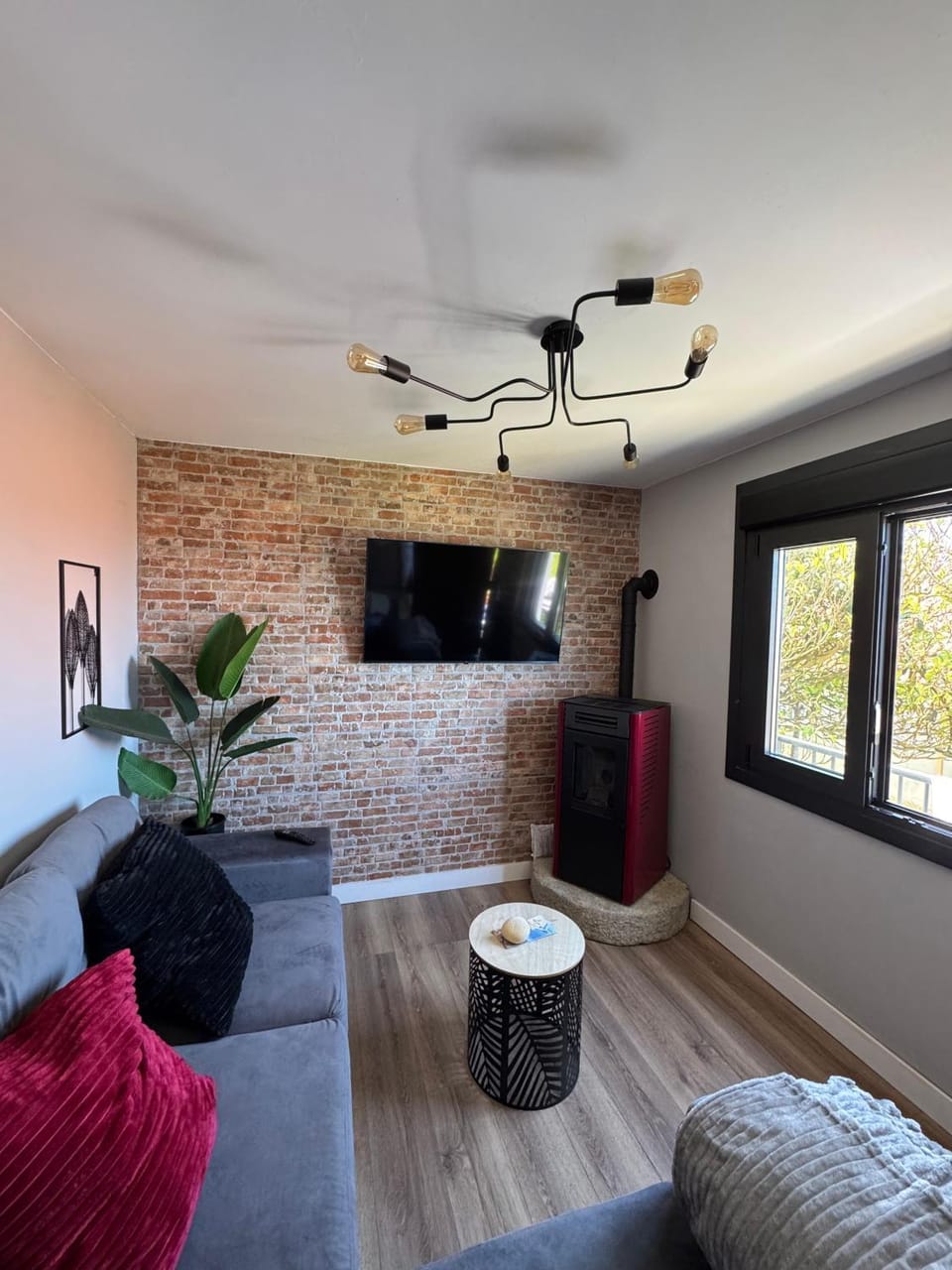TV and multimedia, Living room