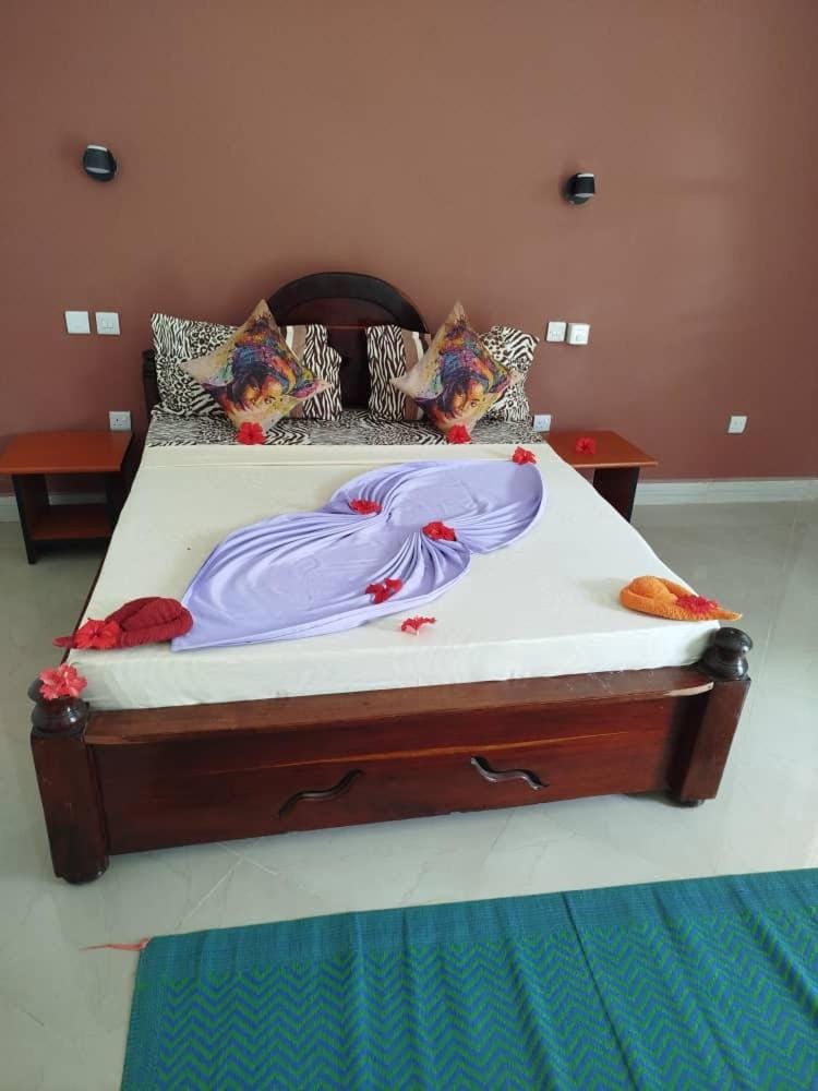 Fun Haribo B&B Apartment Bed and Breakfast in Tanzania