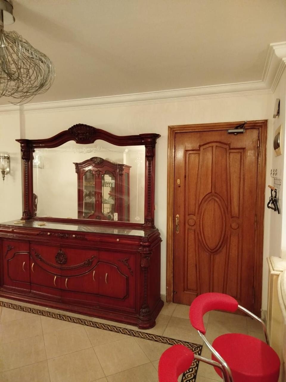 Spacious Home for Family Apartment in Alexandria