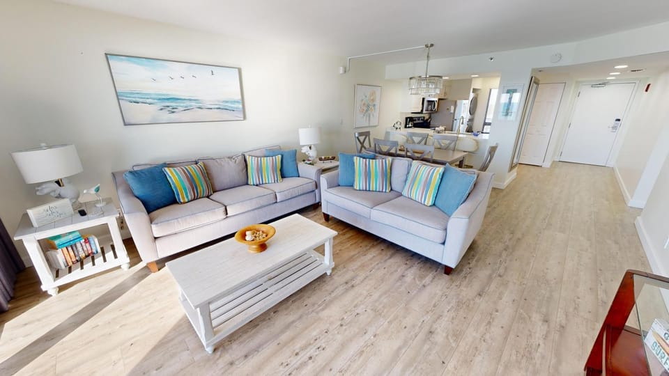 Emerald Towers 904 Apartment in Destin