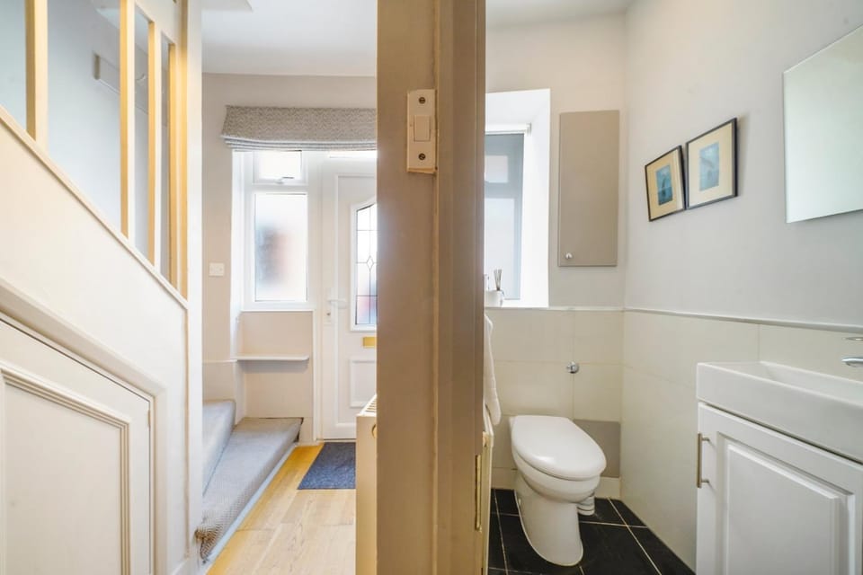 Chic 1 Bed House in Knightsbridge FREE WIFI by City Stay Aparts London Apartment in City of Westminster