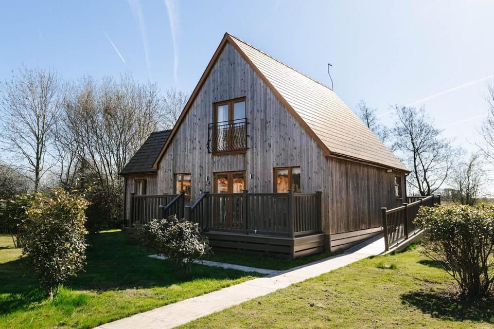 Property building, Garden view
