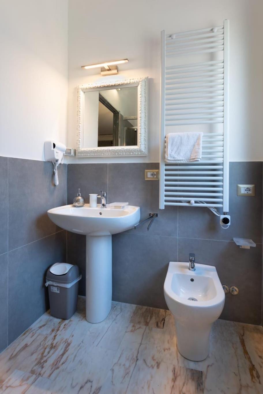 I Giardini di Palazzo Ducale deluxe Apartment in Campania