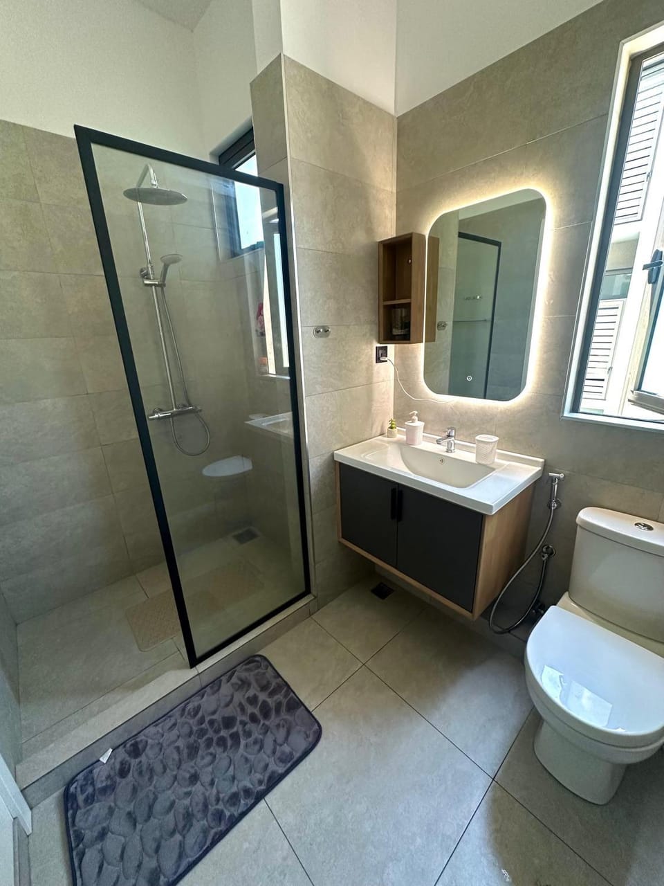 Shower, Toilet, Bathroom