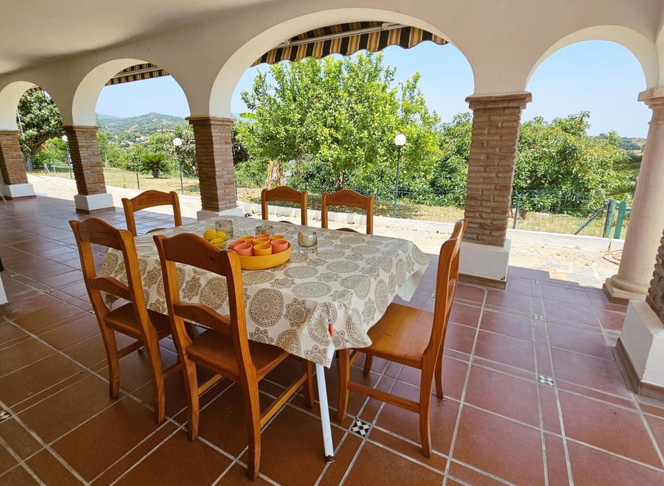 Villa Hermana del Sol by Lica House in Costa del Sol