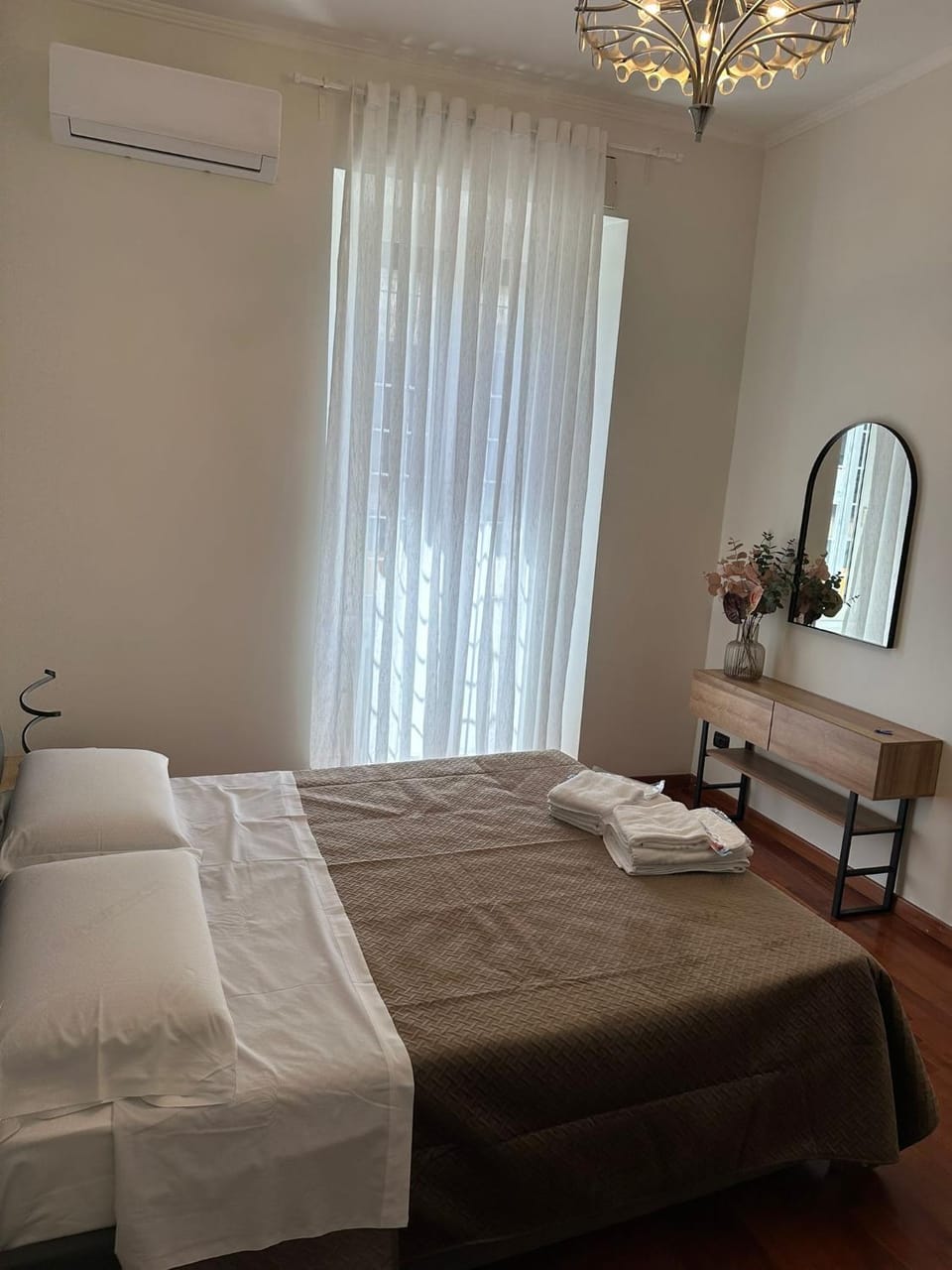 Bed, Photo of the whole room, Bedroom, towels, air conditioner