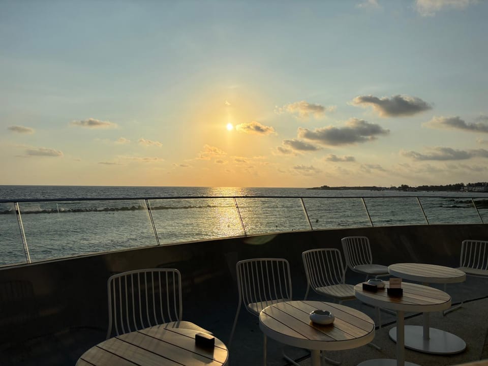 Anna's Place 2B, Paphos, Pool Apartment in Paphos