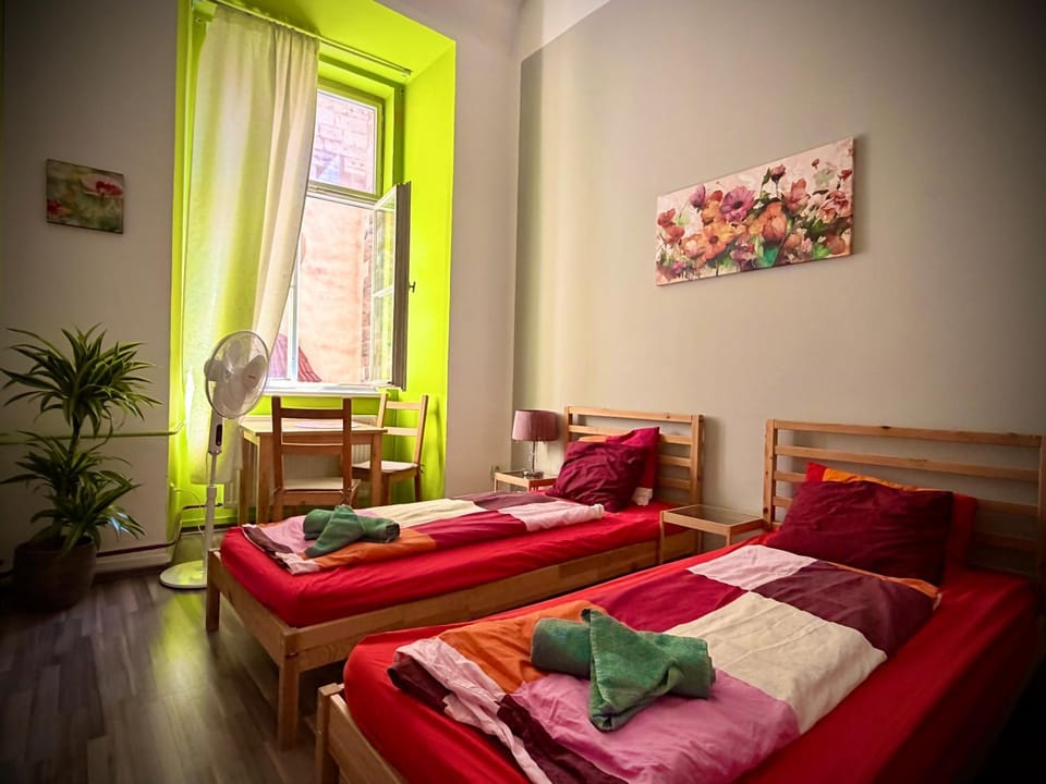 Charles bridge, Old town3 Min walk Private Room D Vacation rental in Prague