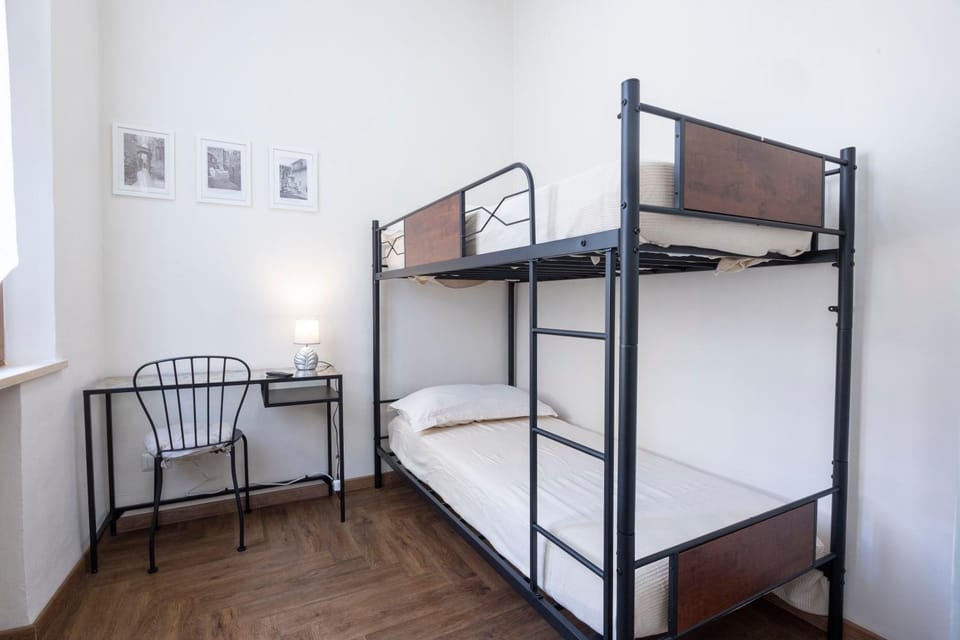 Bed, Photo of the whole room, Bedroom, bunk bed