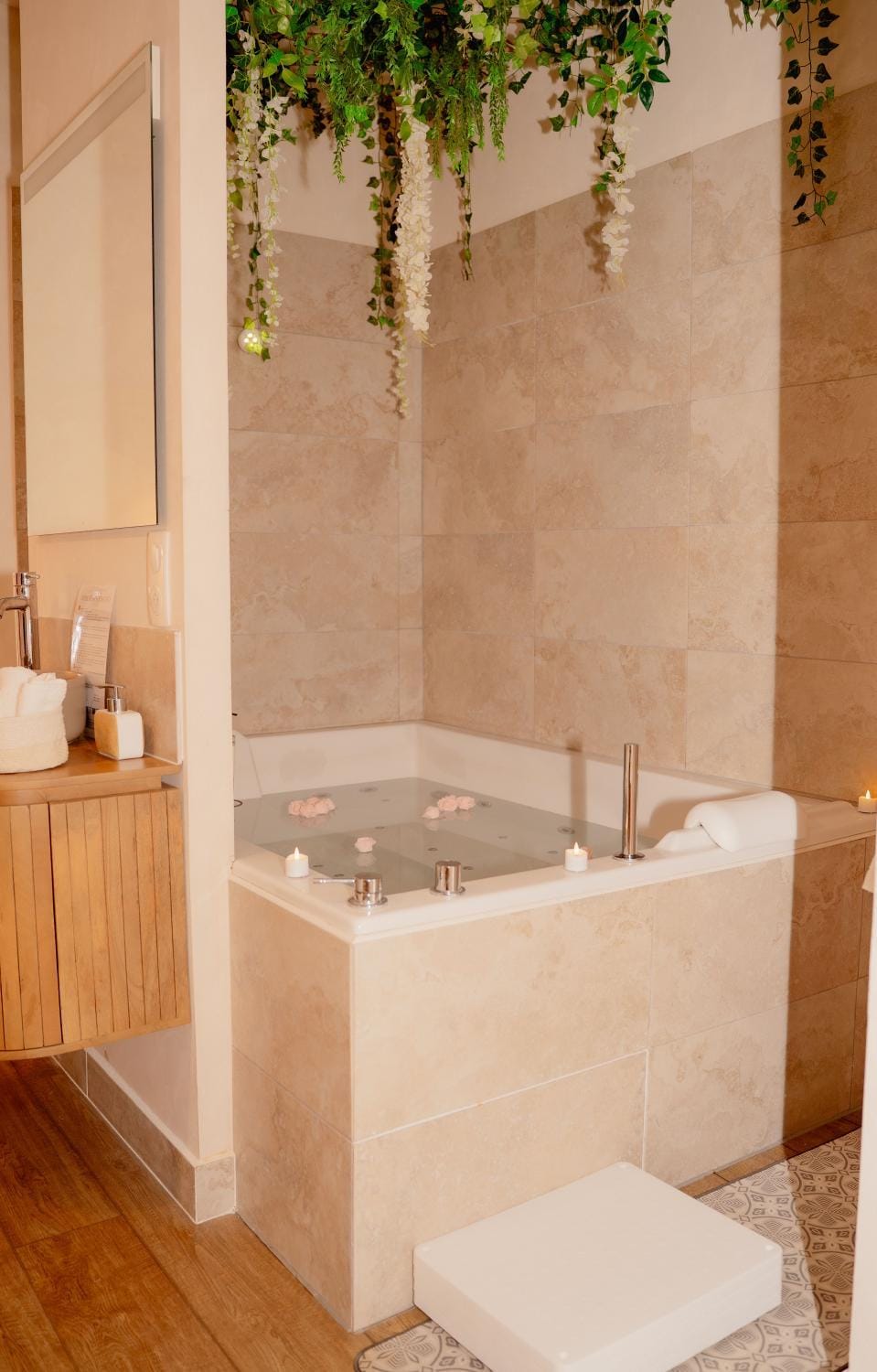 Hot Tub, Hot Tub
