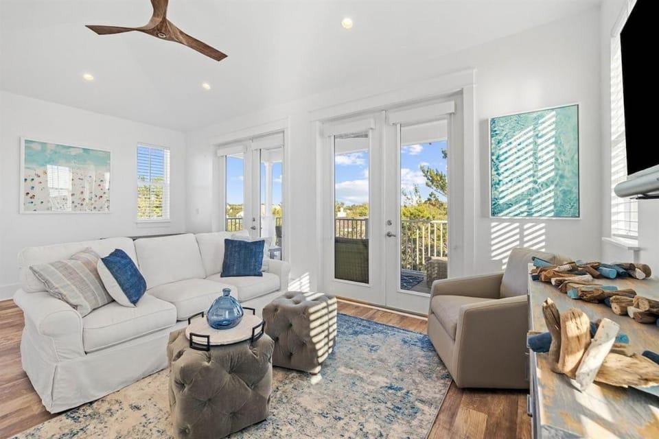 Villa Bianca House in Rosemary Beach