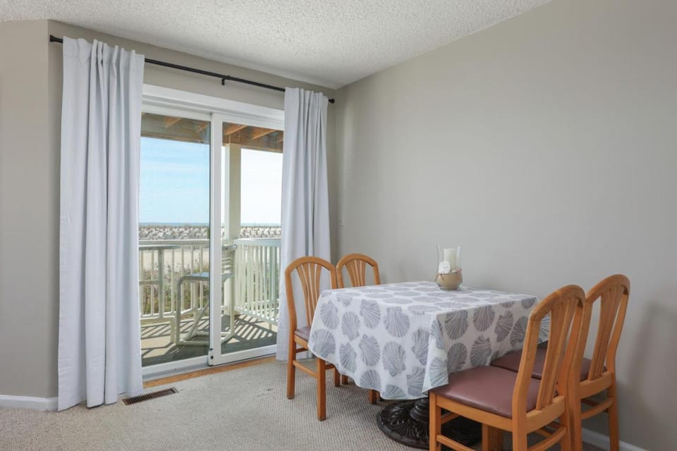 Sea Breeze Beach View Apartment hotel in Seaside Heights