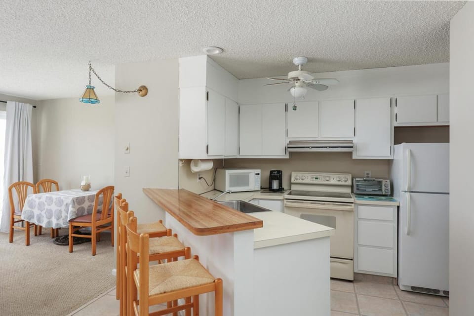 Sea Breeze Beach View Apartment hotel in Seaside Heights