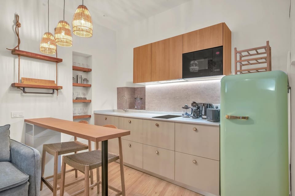 Kitchen or kitchenette