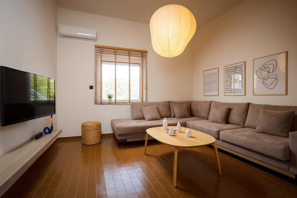 Mantarini House House in Chania