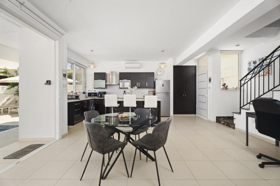 Bow Villa Villa in Paralimni