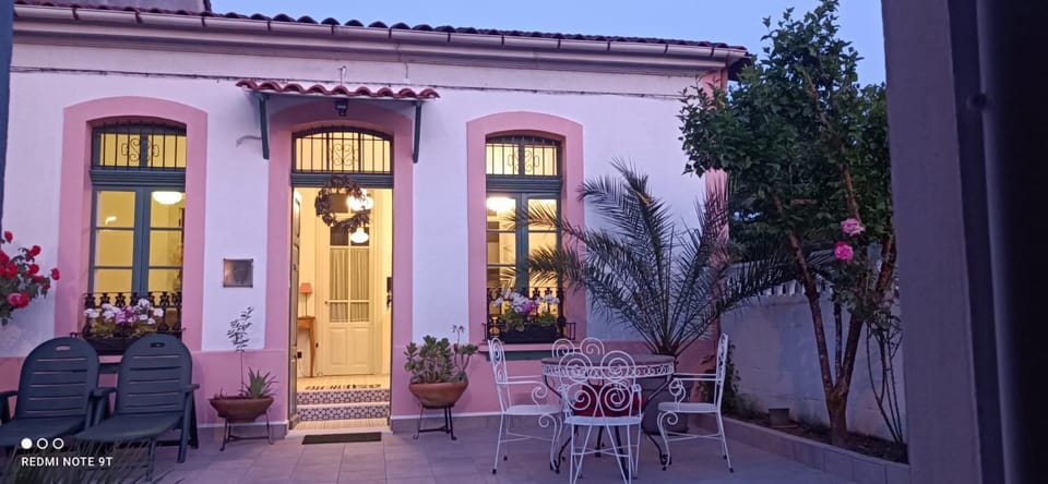 Casa Matilda - Encanto vintage con patio privado en el corazón de la Ribeira Sacra House in Monforte de Lemos
