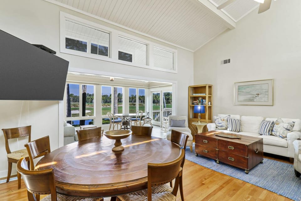 Fairway One Villa Golf & Lagoon Views Walk to Beach Club Villa in Hilton Head Island