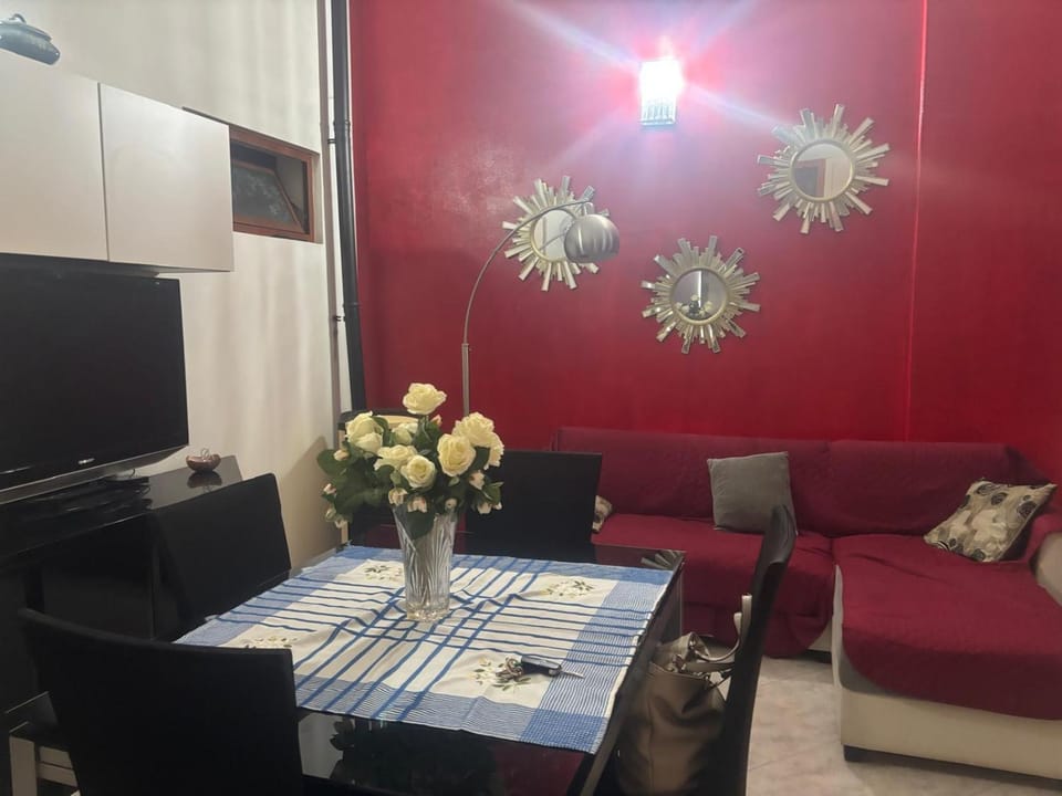 Living room, Seating area, Dining area, air conditioner