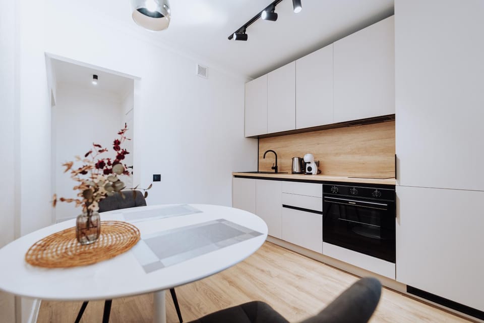Coffee/tea facilities, Kitchen or kitchenette, Dining area, dishwasher, oven, pet friendly, stove