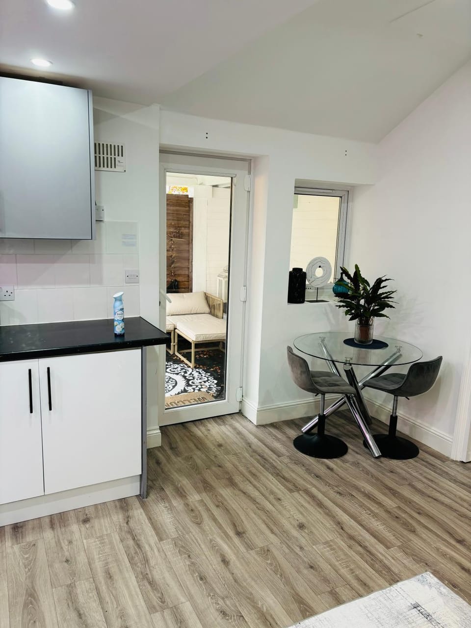 Hertford detached home garden pet friendly parking Villa in Scotland