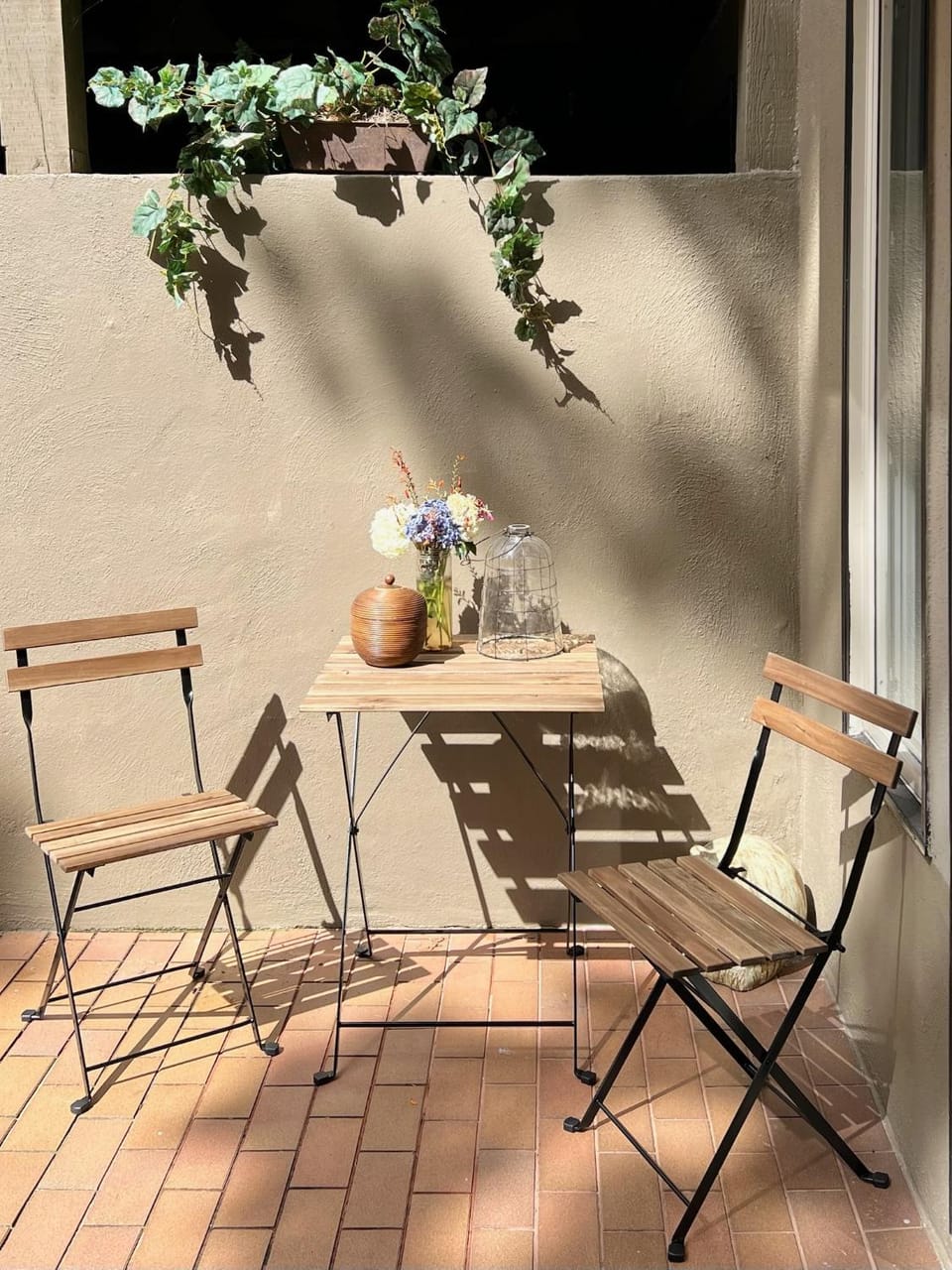 Patio, Seating area