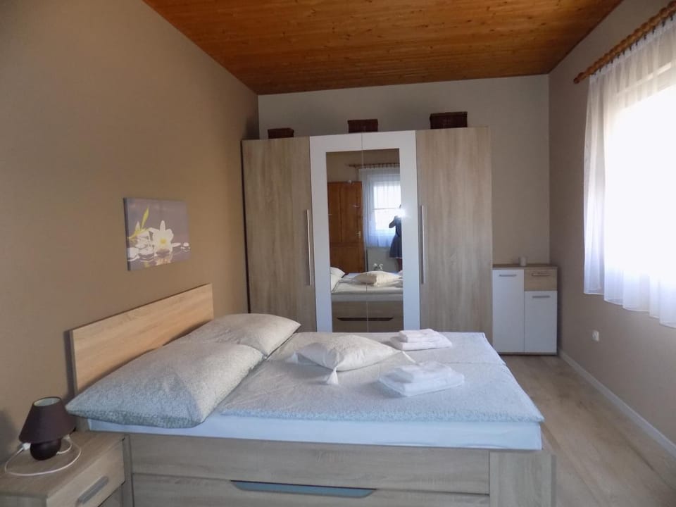Jutka apartman Apartment in Siófok