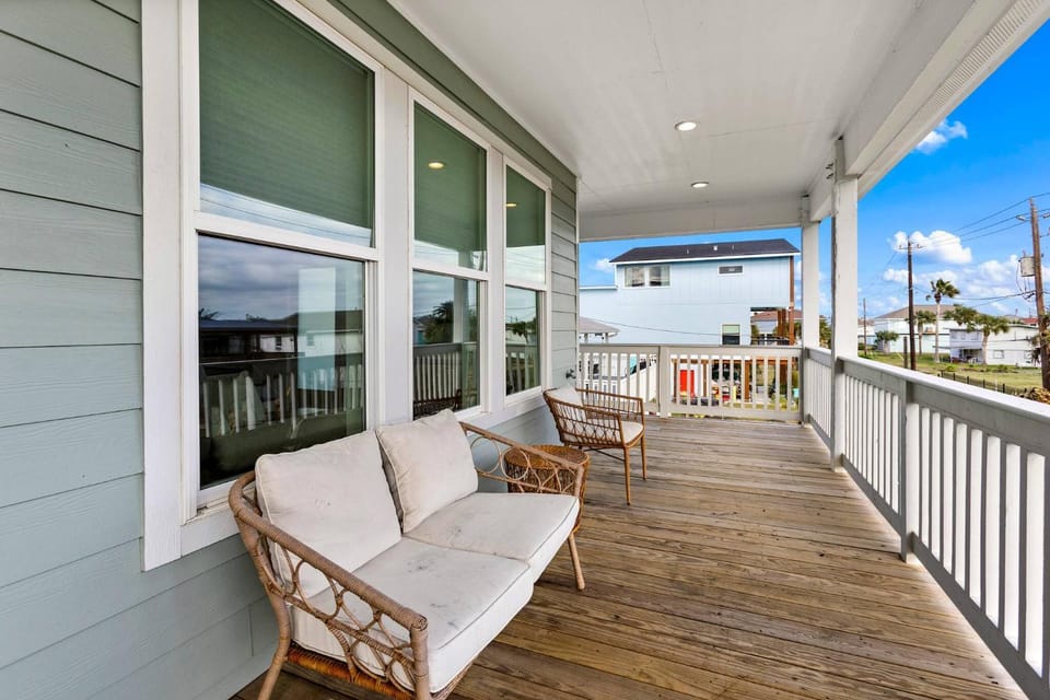 Patio, Coffee/tea facilities, View (from property/room), Balcony/Terrace