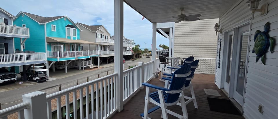 Ocean View 4BR 3BA Home in Ocean Lakes 1006 House in South Carolina