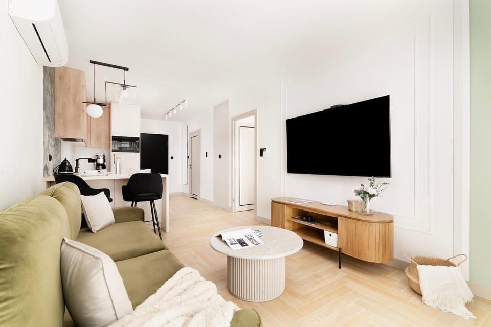 EASY RENT- Wieniawska 40 Free Parking, Centrum Apartment in Masovian Voivodeship