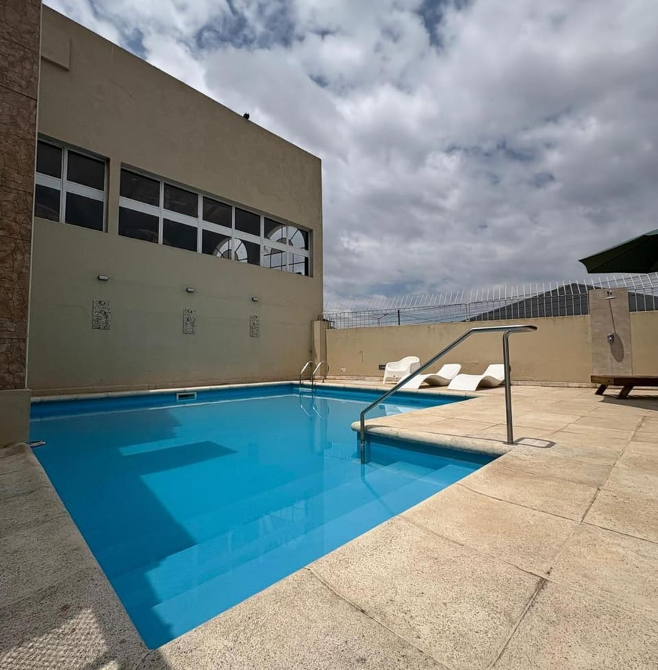 Pool view, Swimming pool