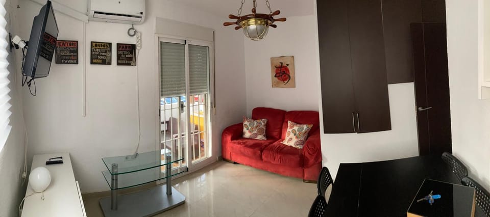 La Colina Apto Piscina Terraza Wi-Fi Torremolinos Apartment in Torremolinos
