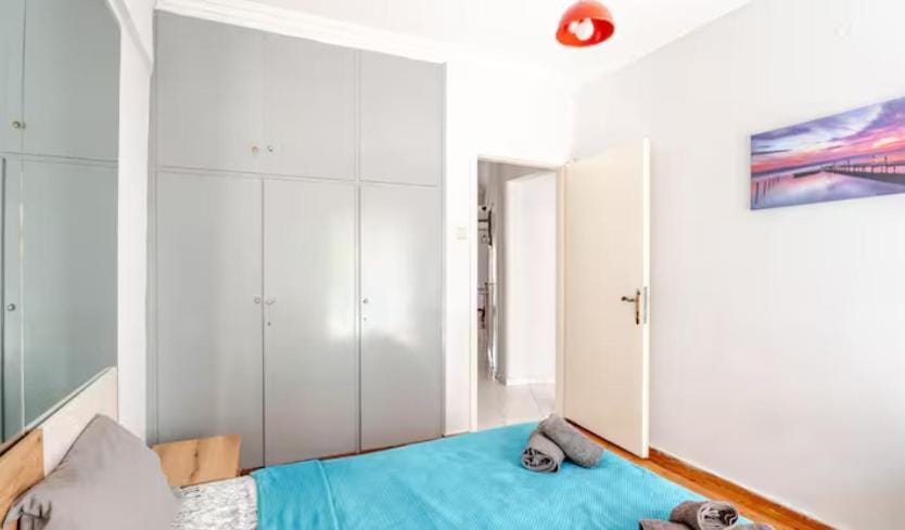 Bed, Photo of the whole room, Bedroom, wardrobe