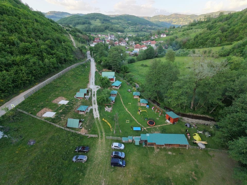 Kamp-Seosko Domaćinstvo Dizdarević Campground/ 
RV Resort in Montenegro