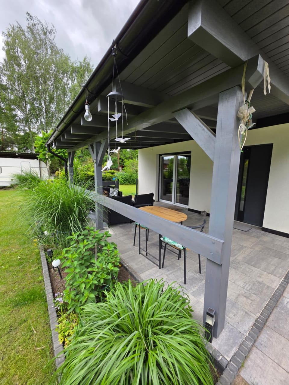 Spring, Garden, Balcony/Terrace