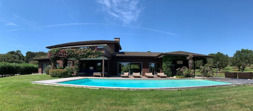 Property building, Garden, Garden view, Pool view, sunbed