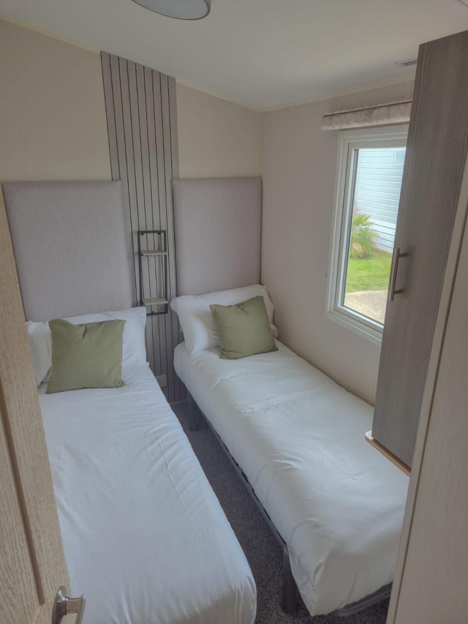 Whitstable 3 Bedroom Home House in City of Canterbury