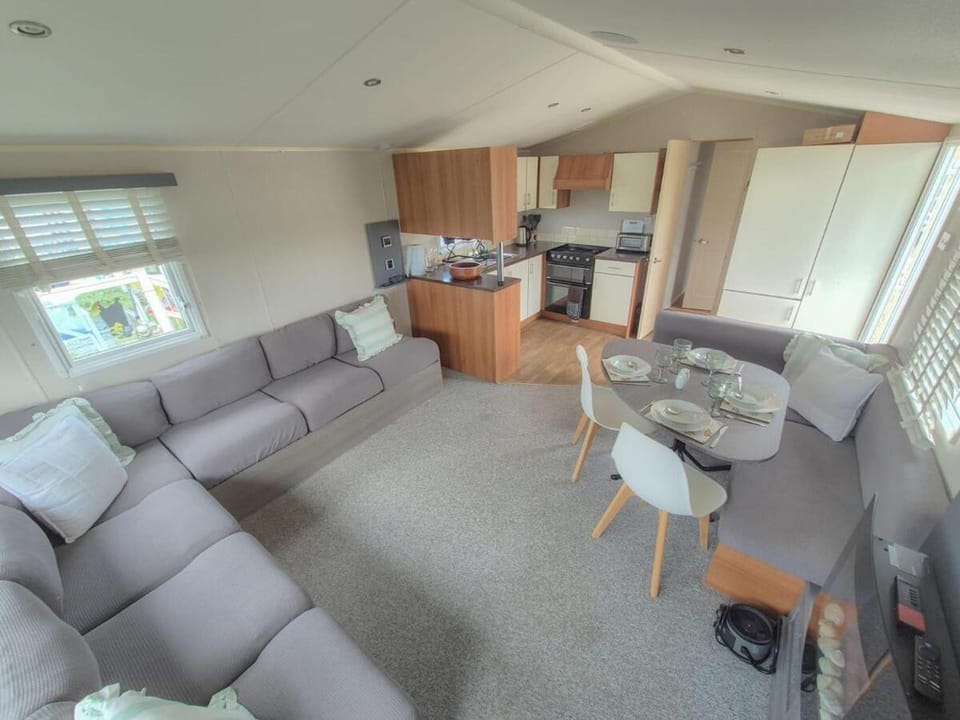 Whitstable 3 Bedroom Home House in City of Canterbury