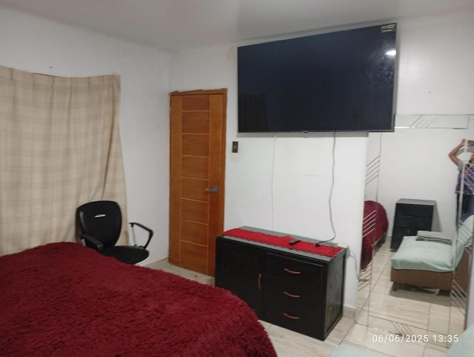 Colibrí12 Vacation rental in Lince