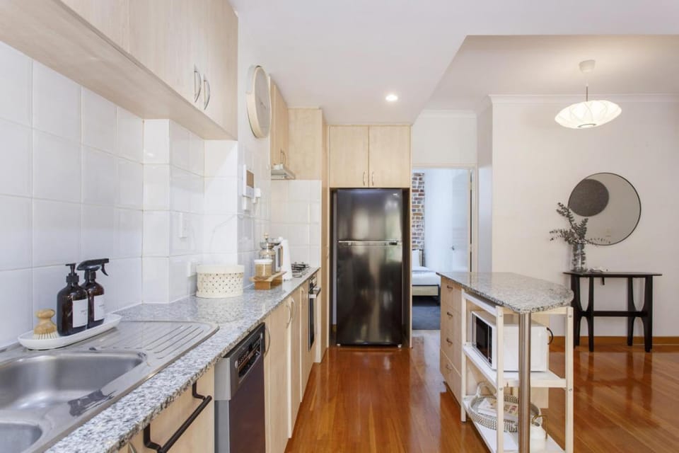 Kitchen or kitchenette, Dining area, dishwasher, oven, stove, toaster