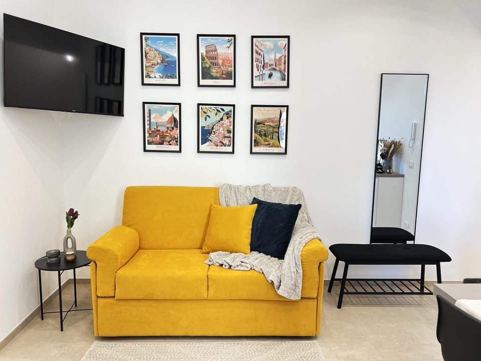 TV and multimedia, Living room