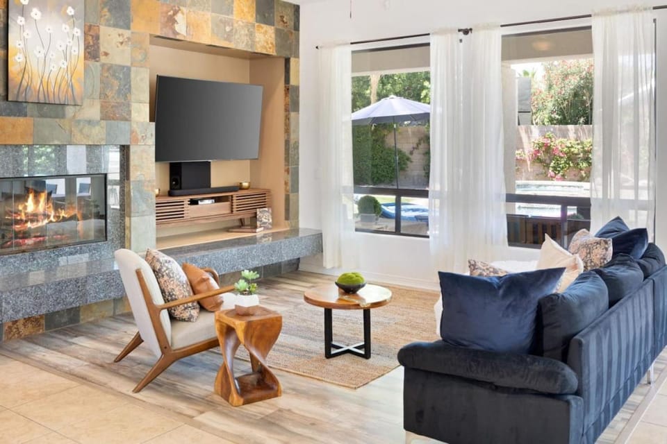 Pool, Spa, Games, Golf, Polo, Festivals, 4BR and 2BR Casita House in La Quinta