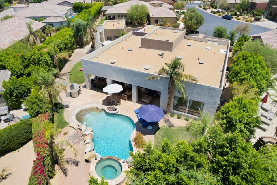 Pool, Spa, Games, Golf, Polo, Festivals, 4BR and 2BR Casita House in La Quinta
