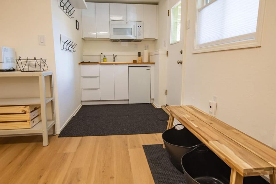 Welcoming Studio Walk to Palisades Resort and Lifts House in Palisades Tahoe (Olympic Valley)