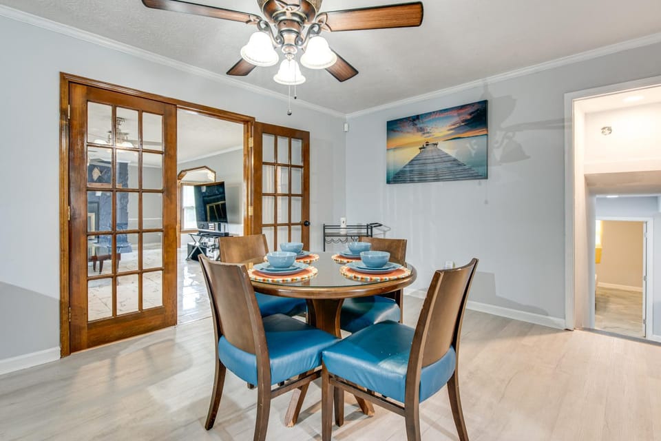 6 Mi to Airport: Riverdale Home w/ Private Pool! House in Riverdale