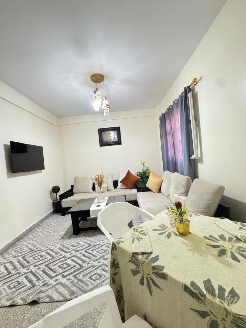 Only 5-minutes walk to airport, your perfect choice for an early or late flight Apartment in Marrakesh-Safi