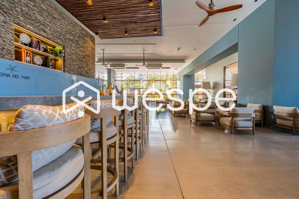 Lounge or bar